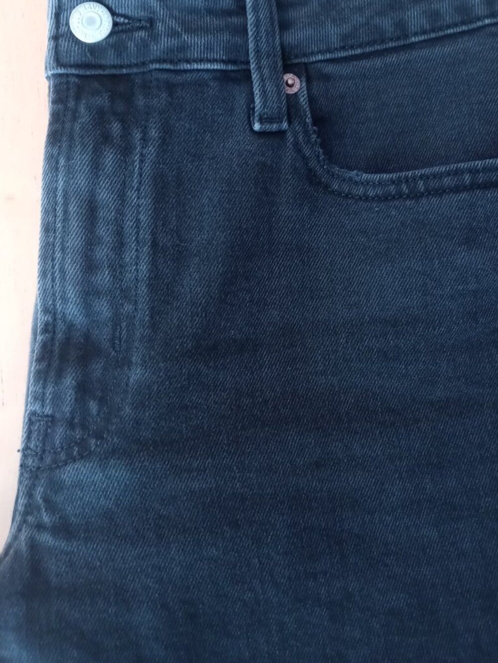 OLD NAVY mid rise OG straight jeans in galaxy (sz10) - Picture 15 of 15